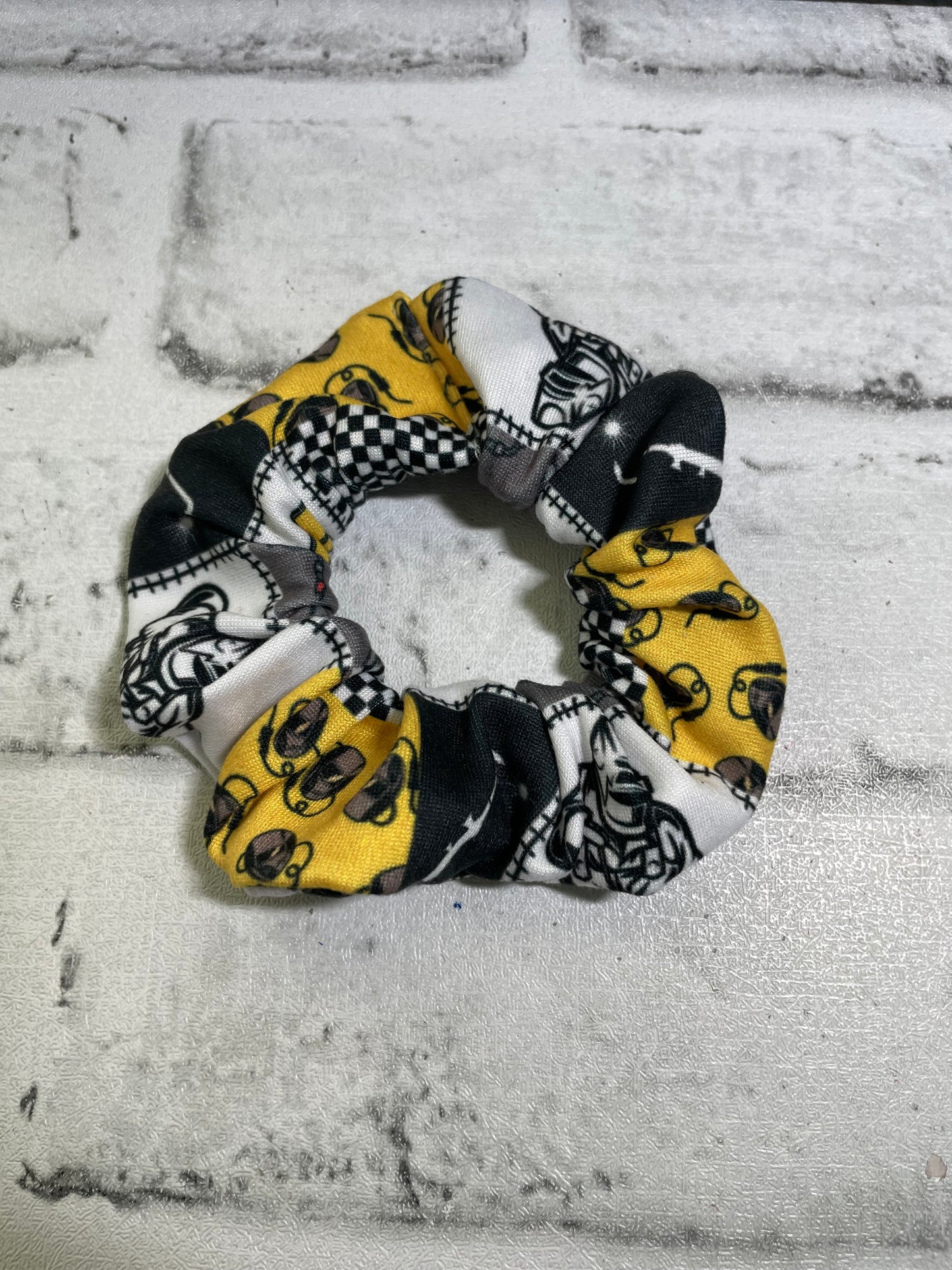 Welding scrunchies🖤