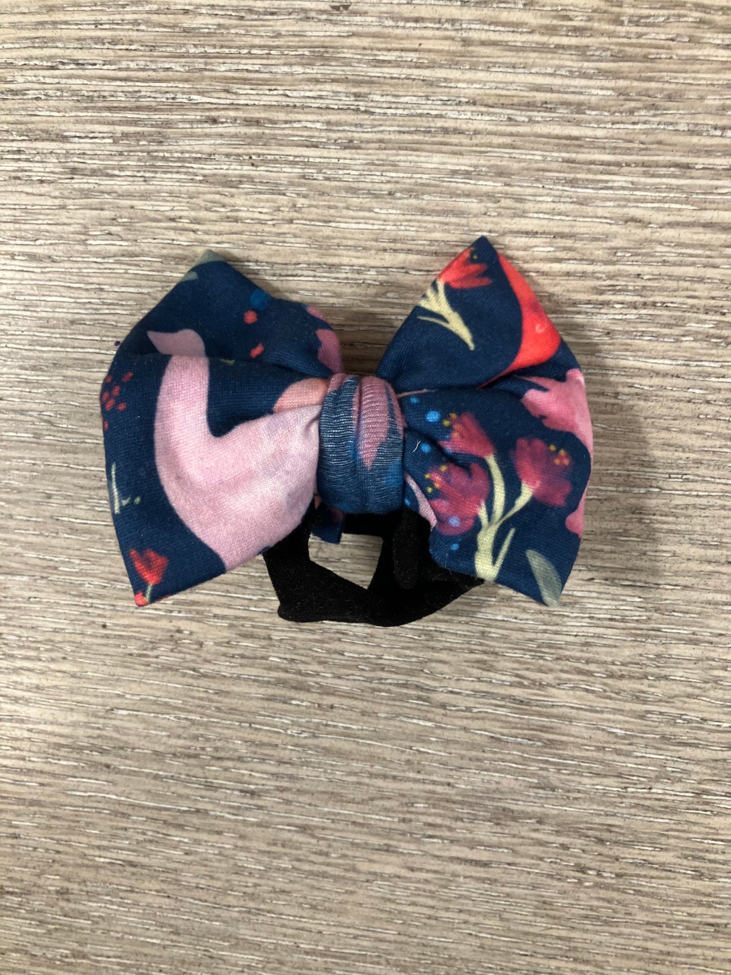 Pink Dino nylon bows