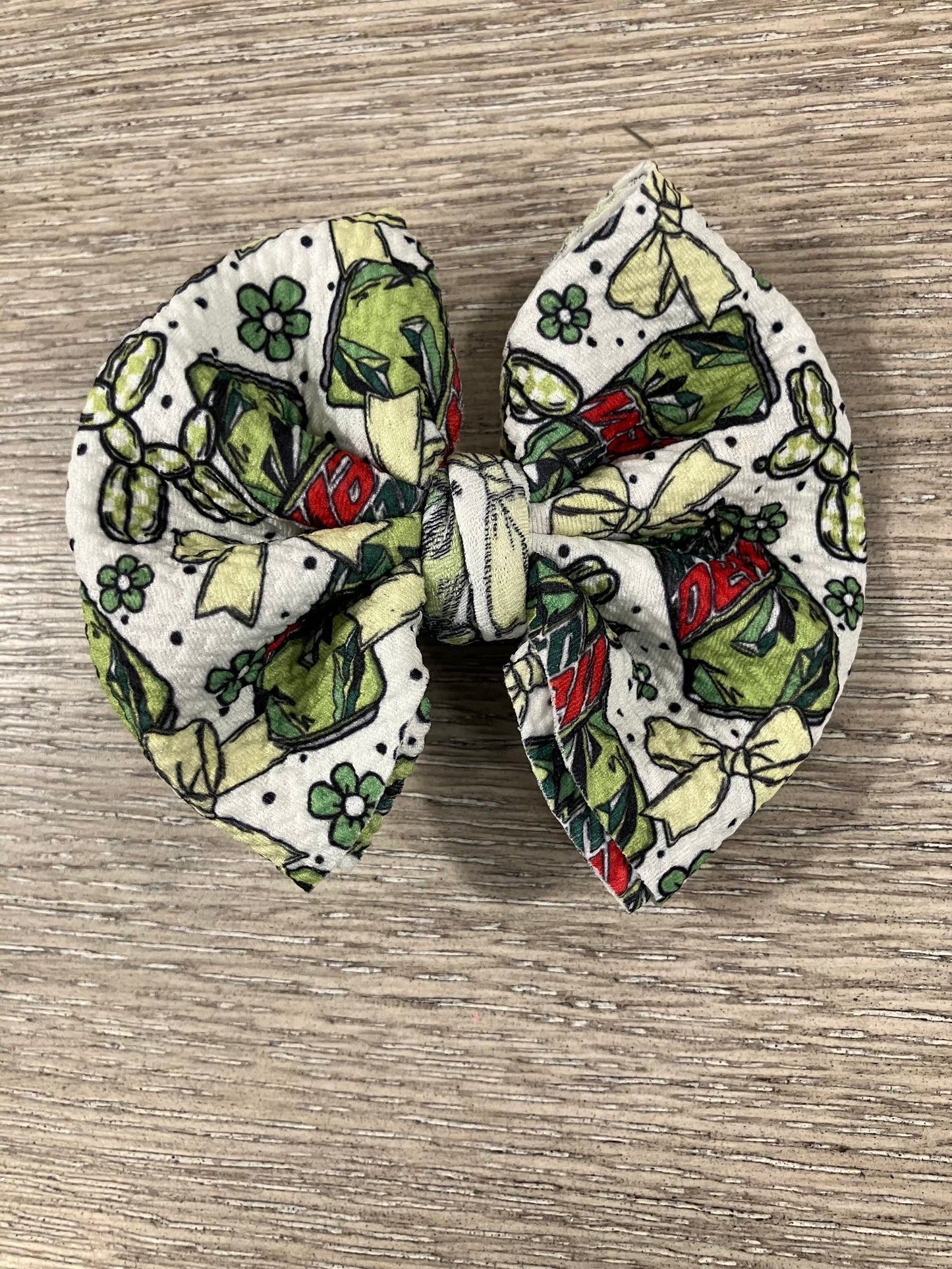 Dew mountain clip bow
