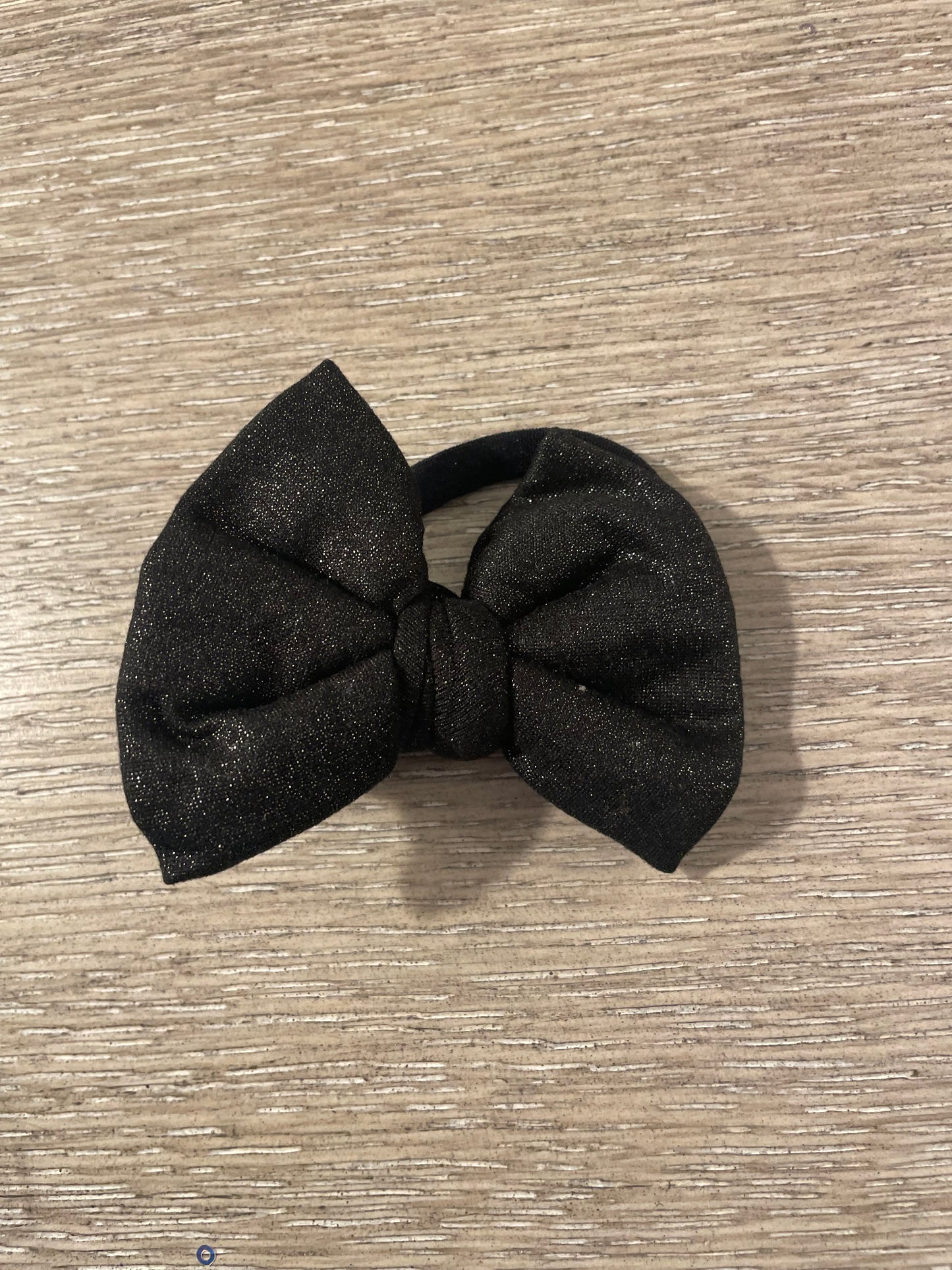 Black sparkle nylon bow