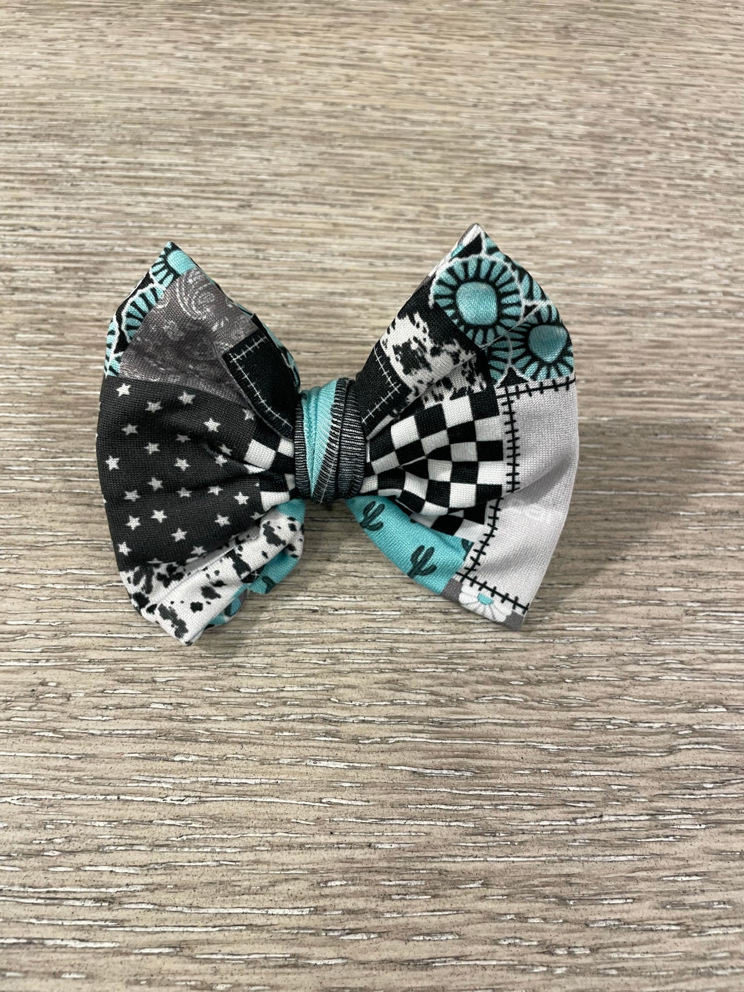 Teal workwear clip