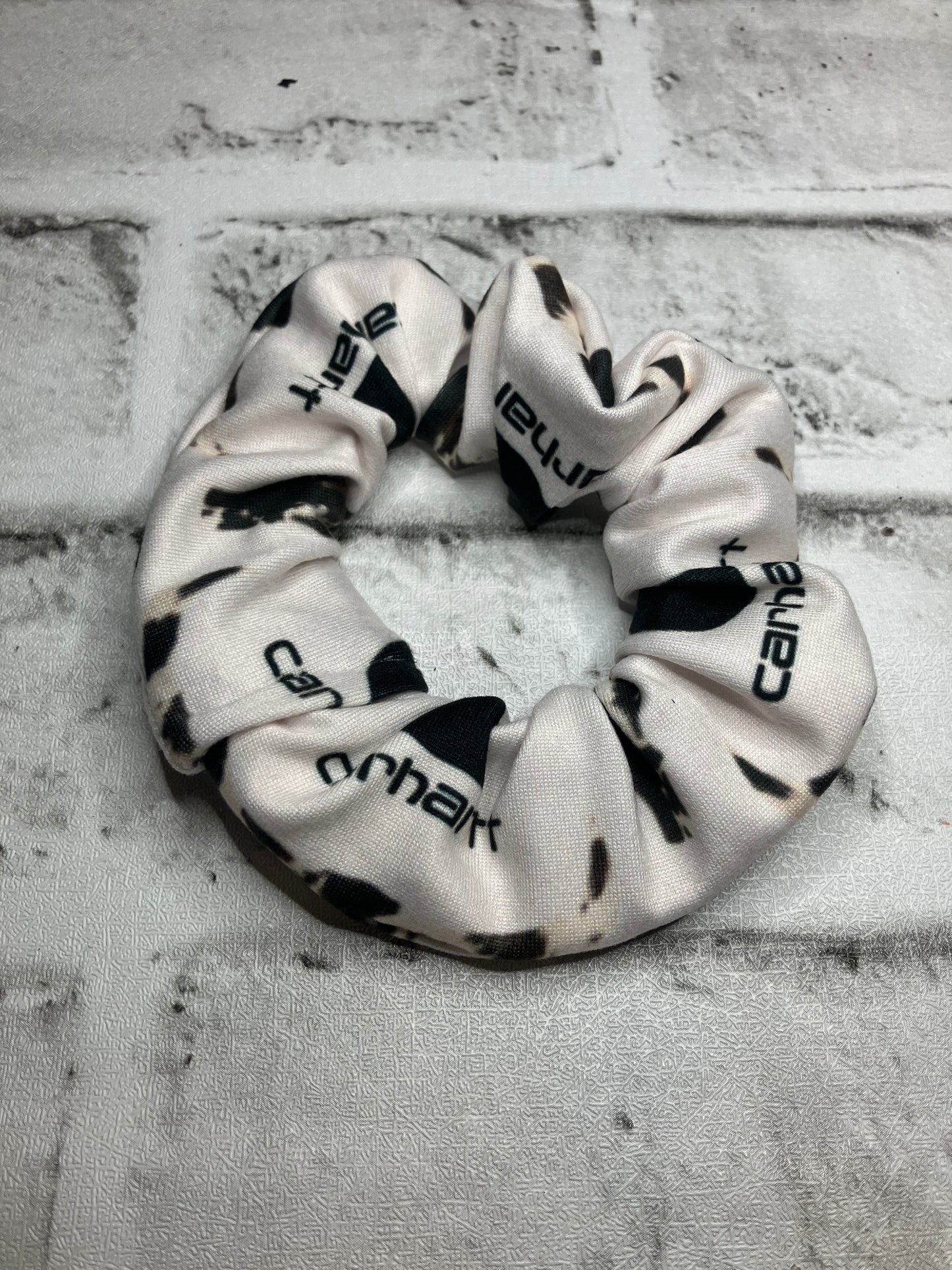 Longhorn workwear scrunchies