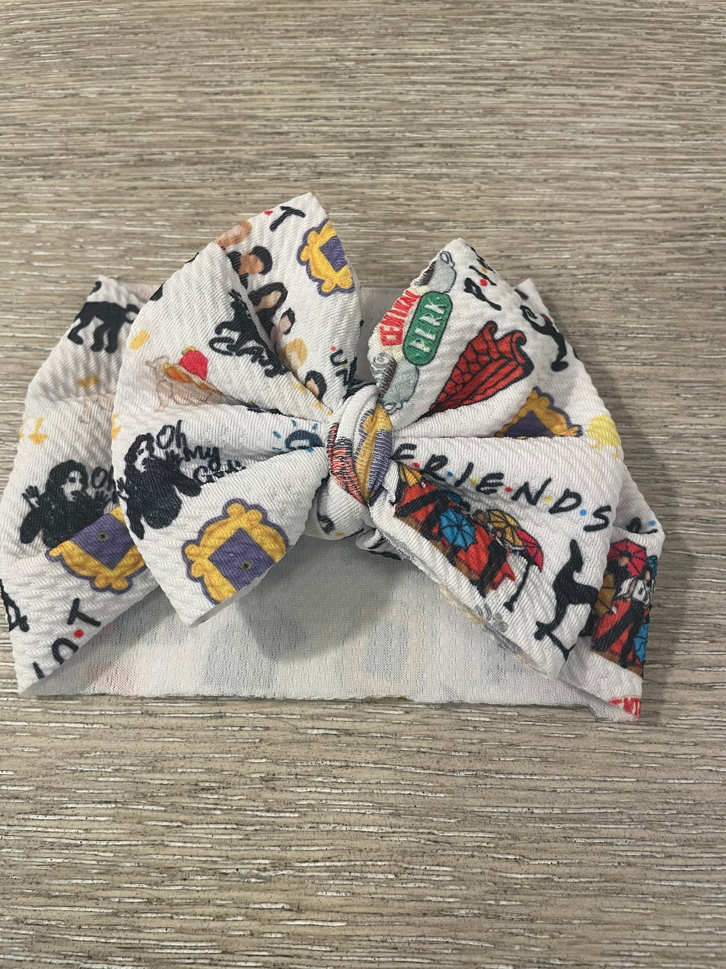 Friends newborn wrap