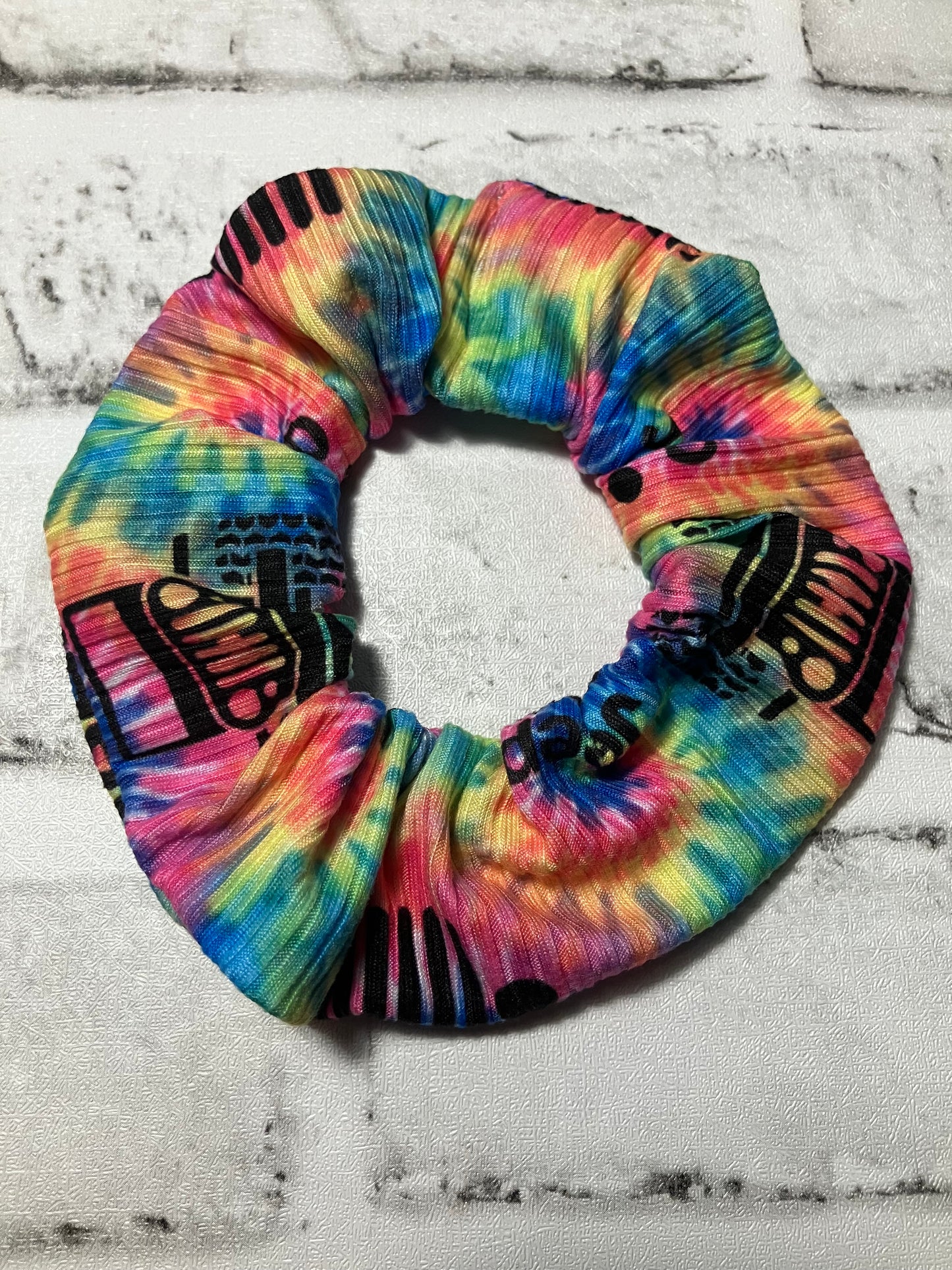 Off-road tie dye scrunchies