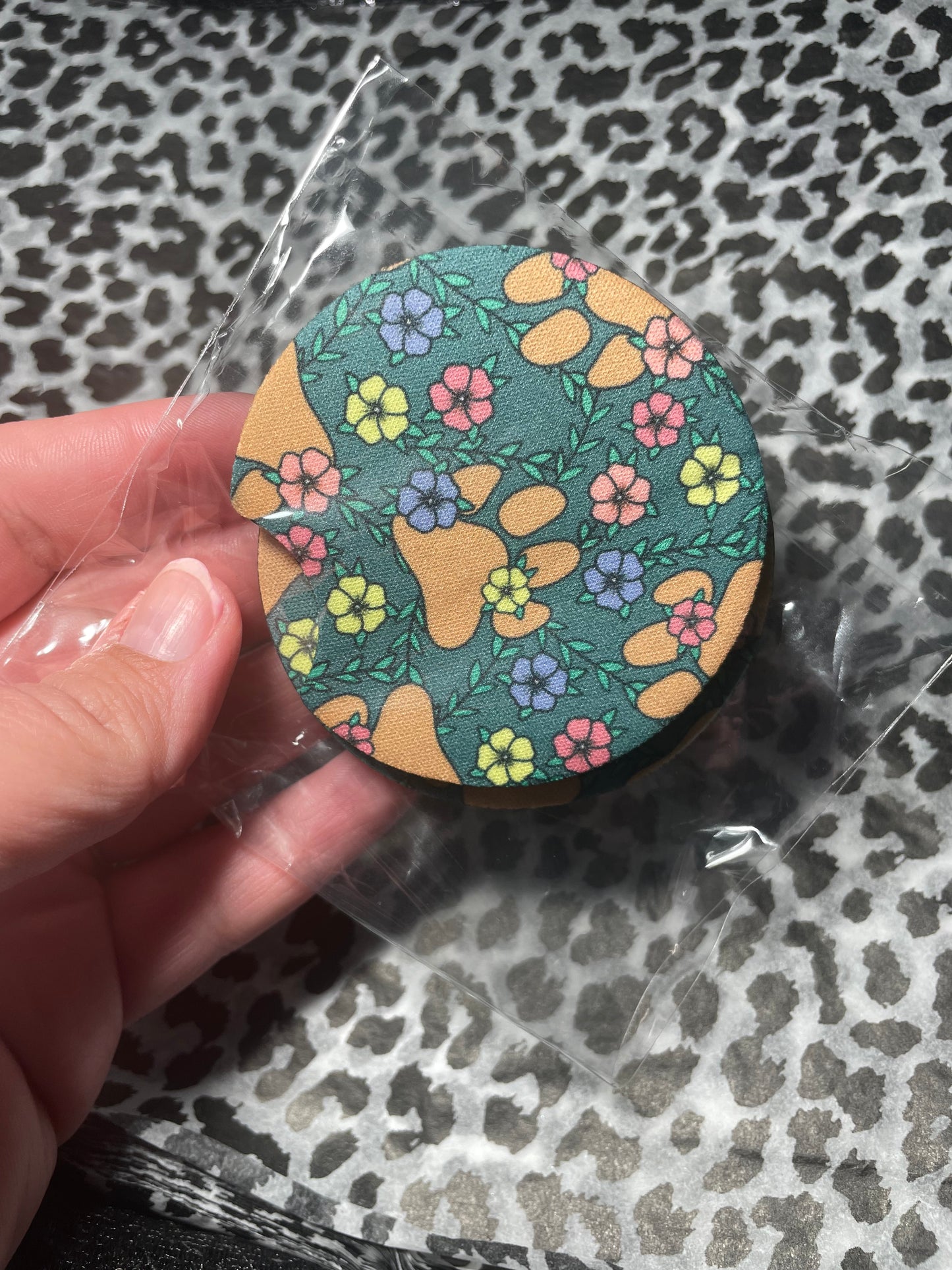 Paw floral car coasters