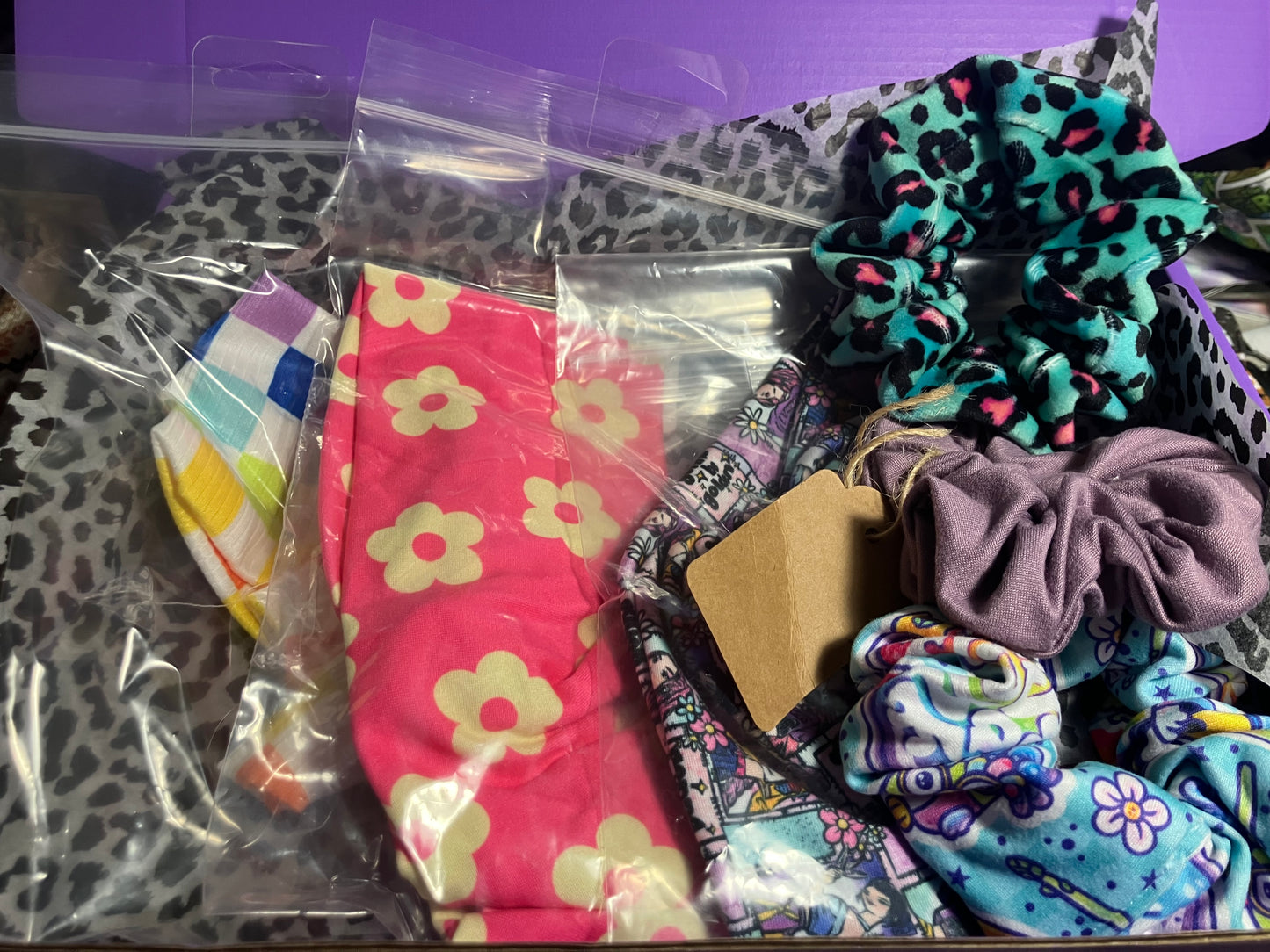 Golden Huntrix colorful child headband gift boxes