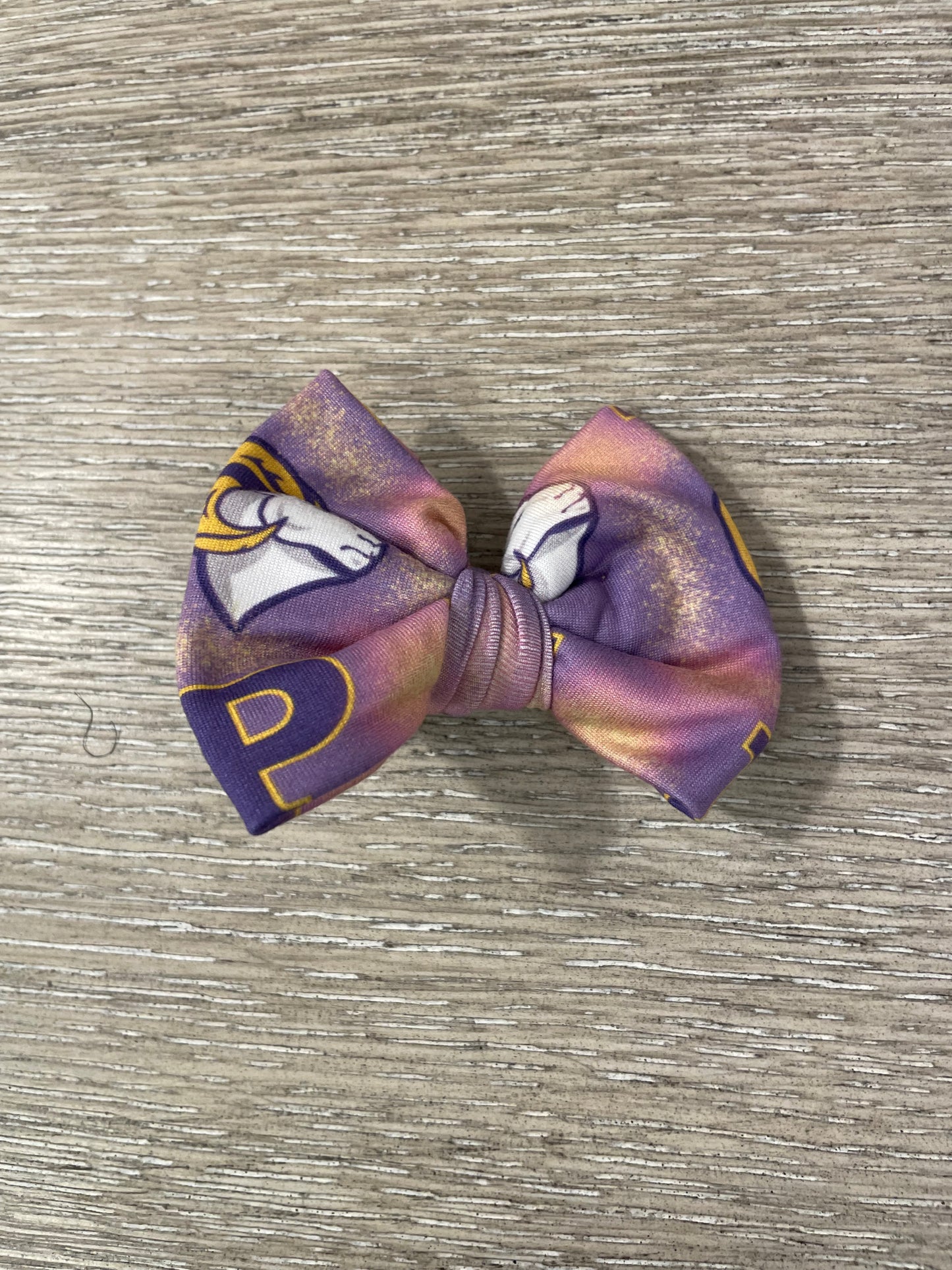 Paoli clip bow