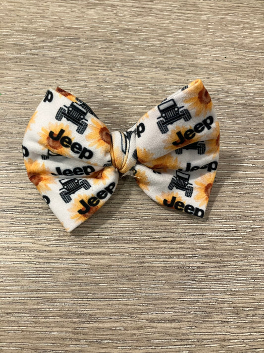 Sunflower off road clip bow🧡
