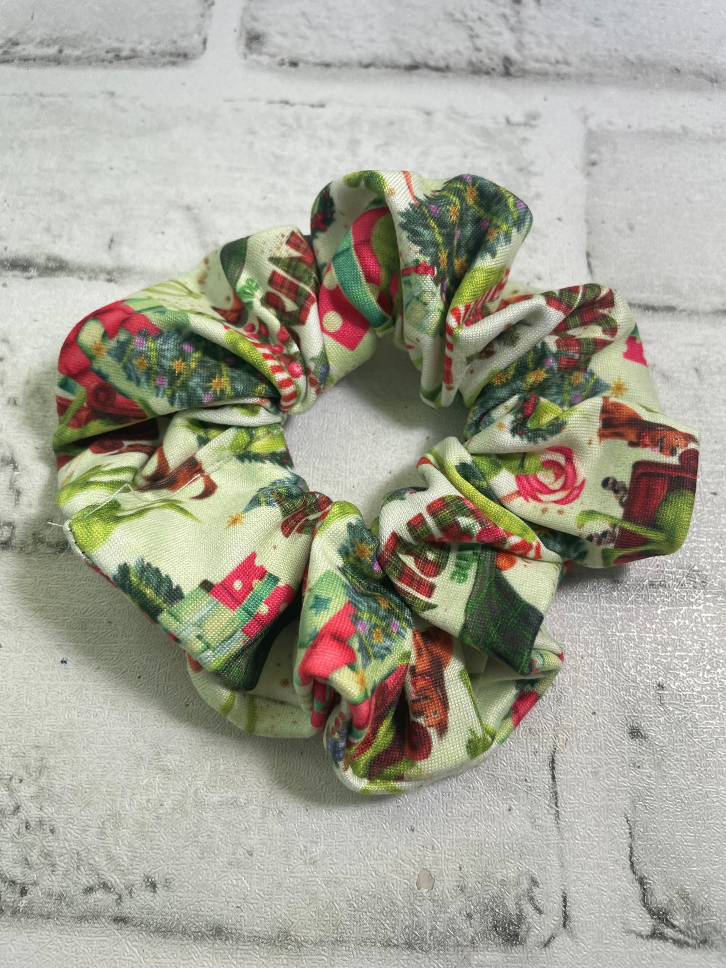 Mean guy new scrunchies💜