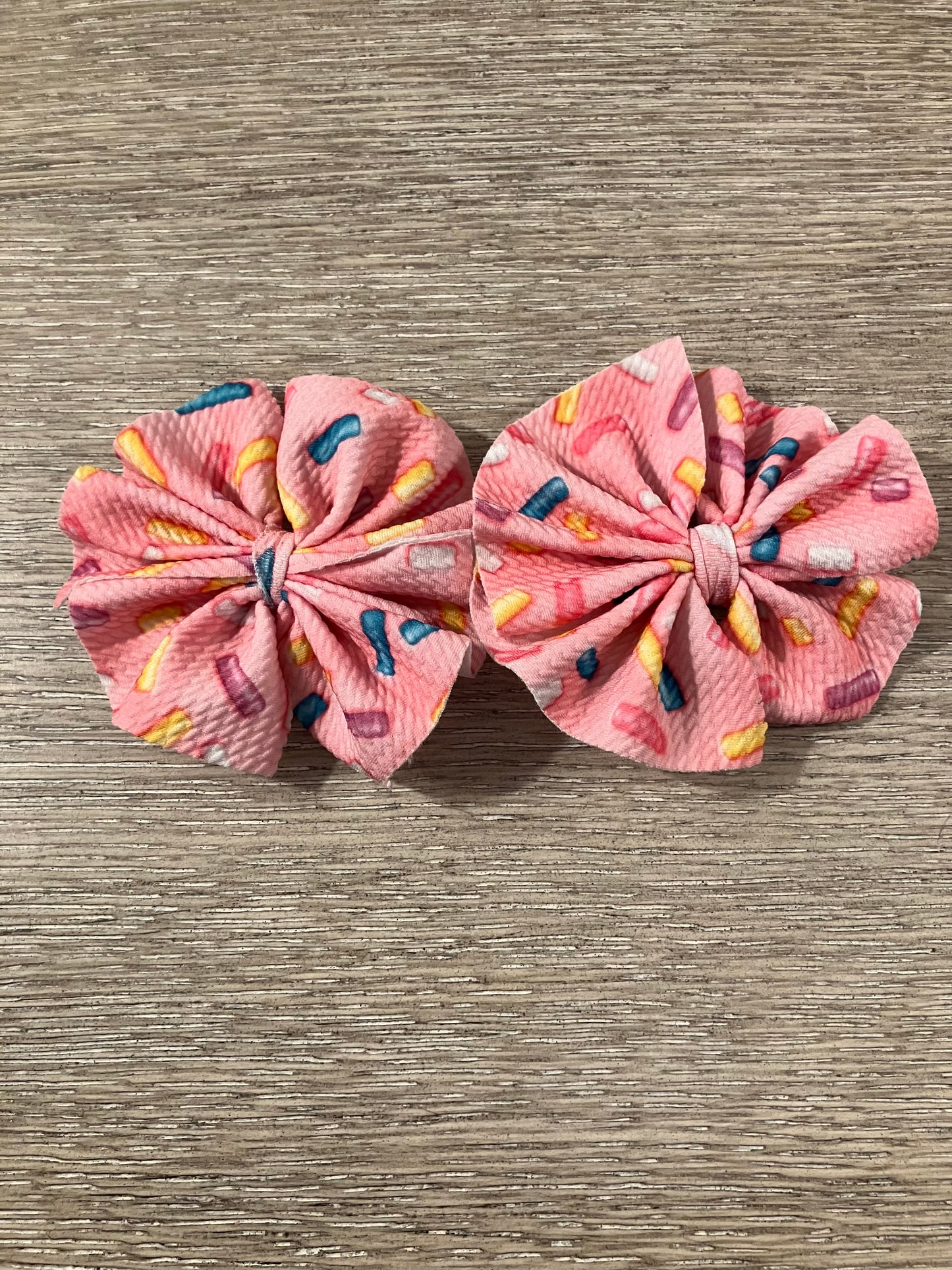 Sprinkles piggies clip bows