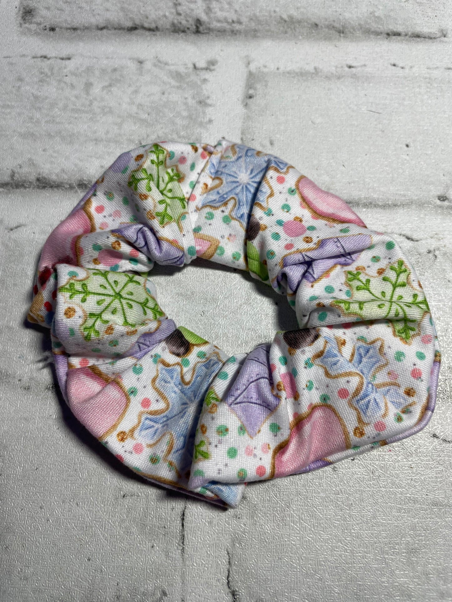 Sugar cookies Scrunchie🖤
