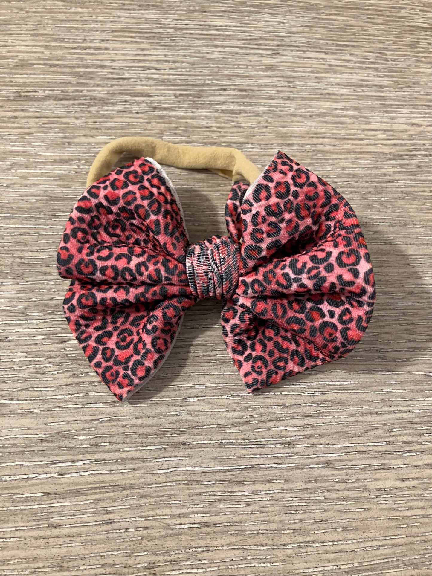 Pink leopard nylon bow