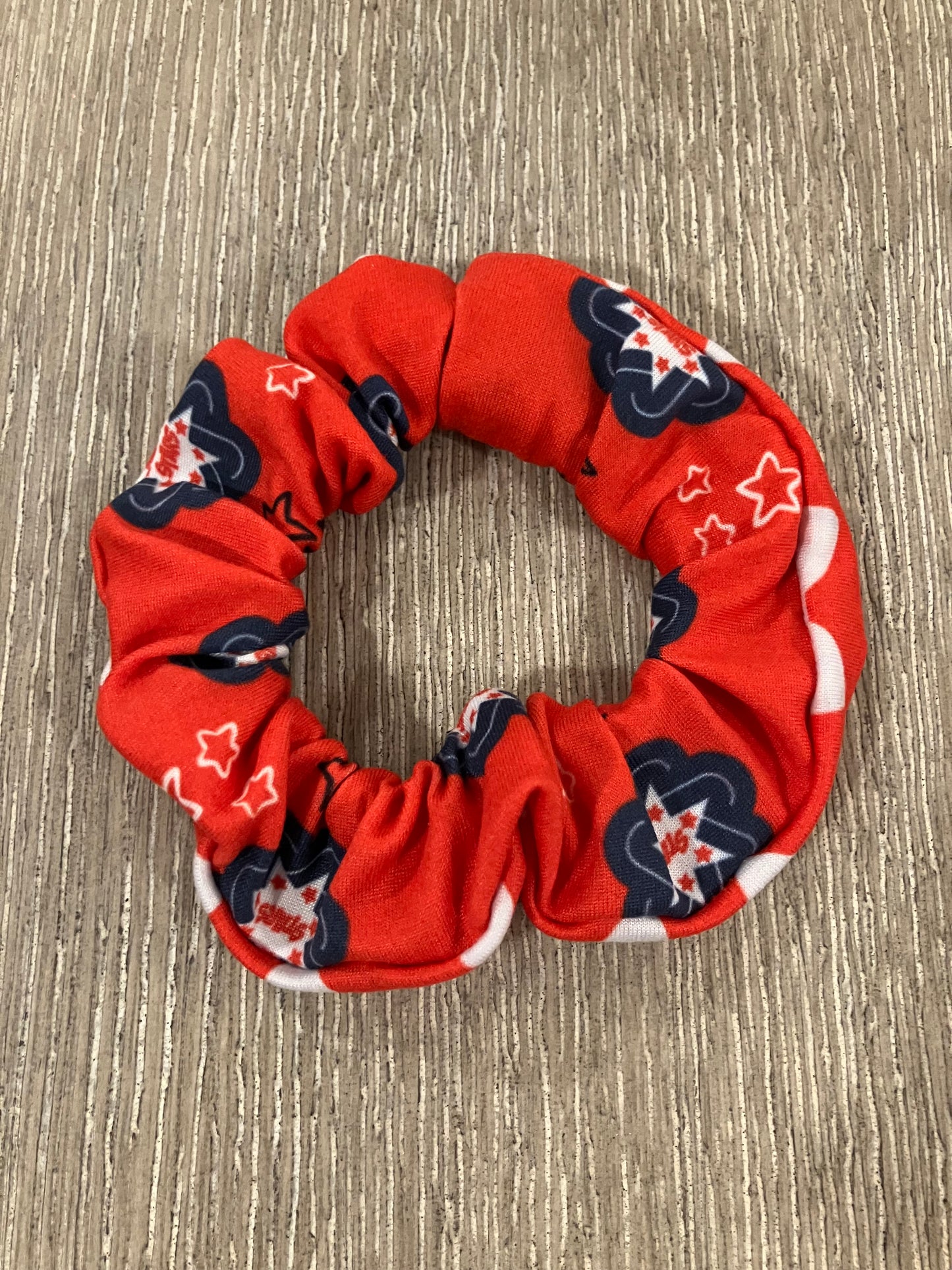 Bnl scrunchies
