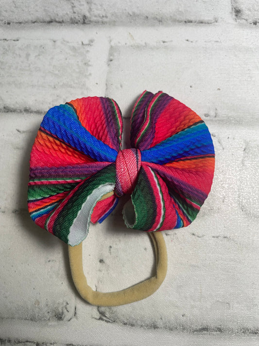 Serape nylon bow