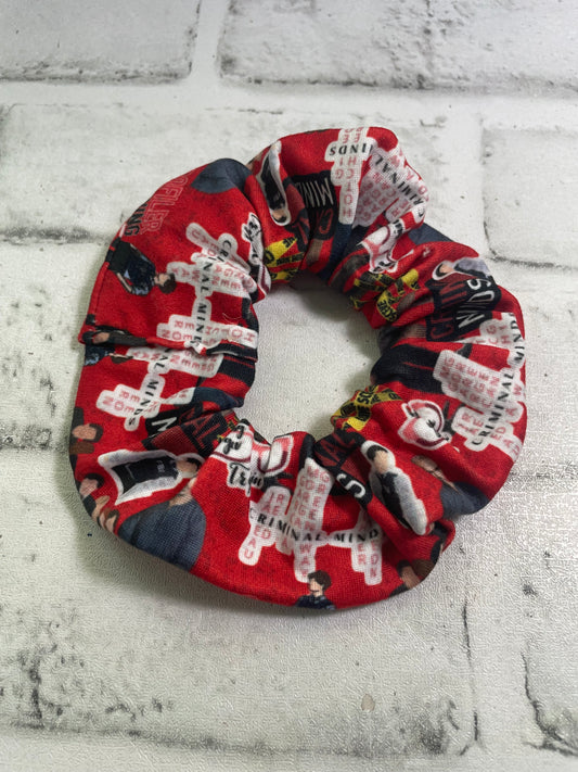 Minds of criminals scrunchies🧡