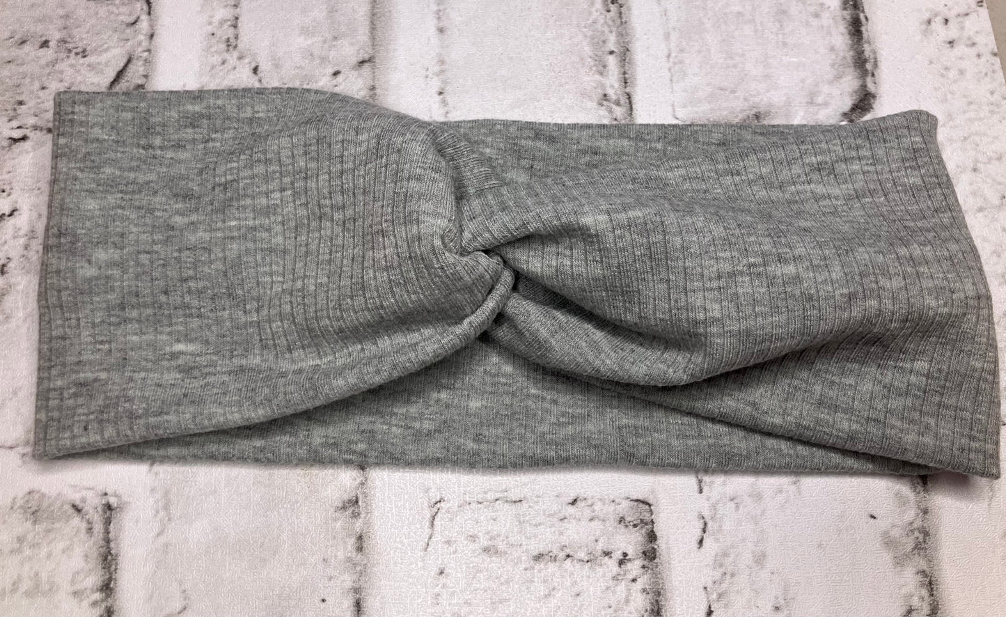 Gray ribbed child headbands