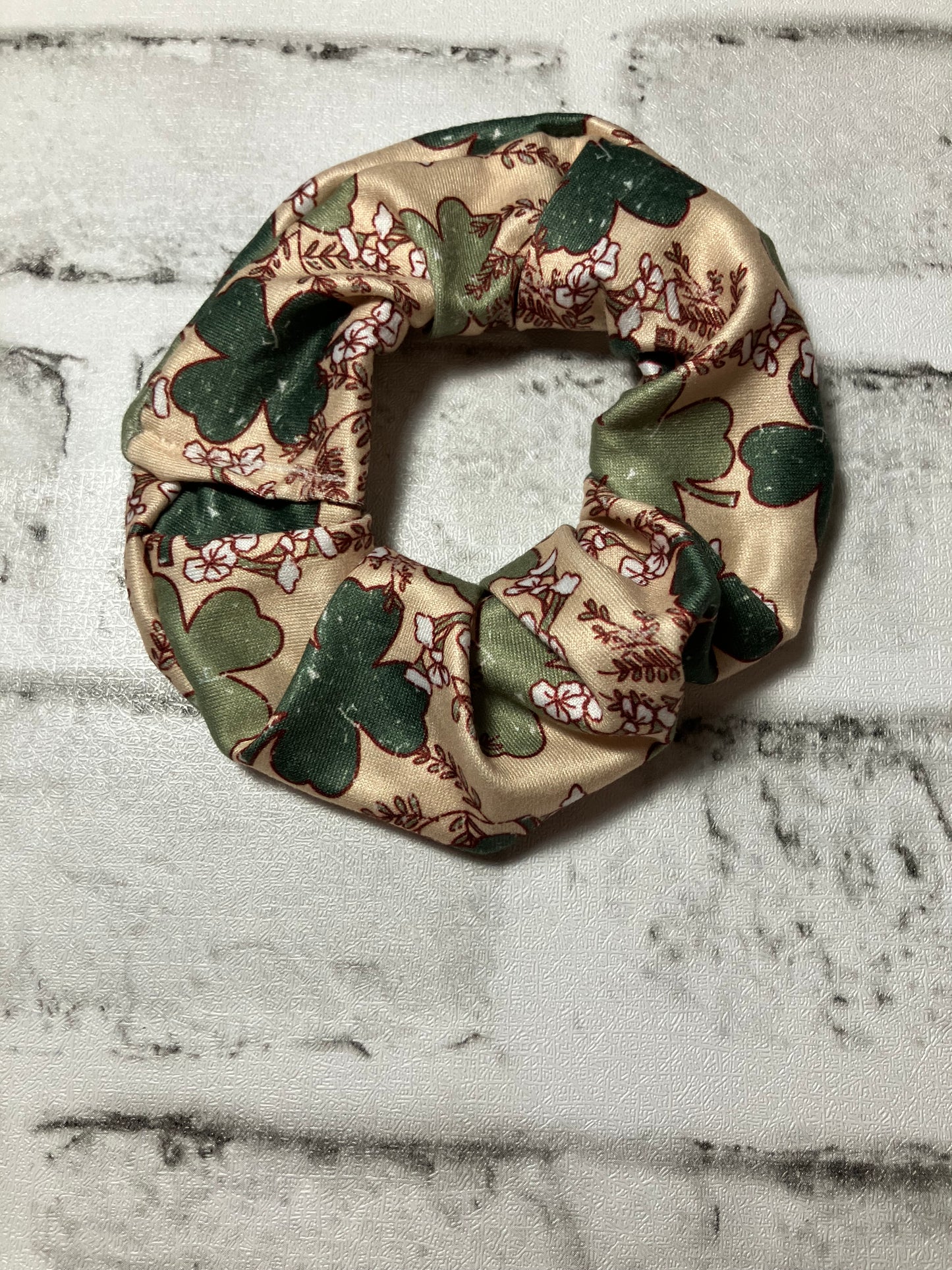 Boho clovers scrunchies