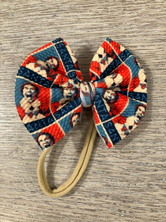 Santa! I know him! Nylon bow