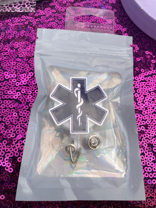Emt badge reel💚