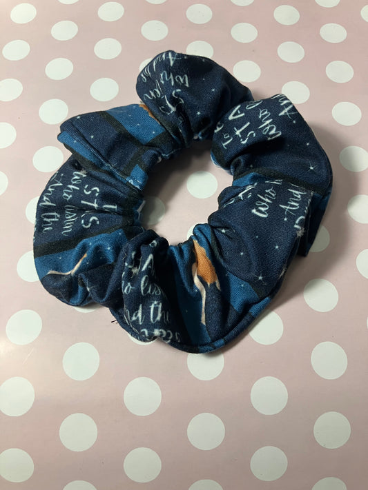 To the stars scrunchies