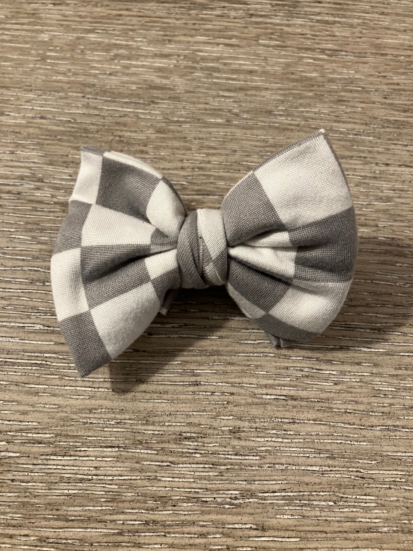 Gray checkered clip bows