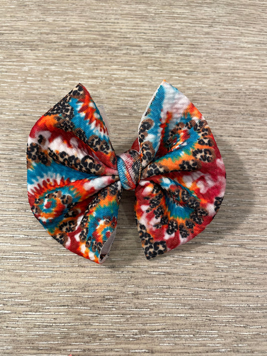 Tie dye clip leopard bow