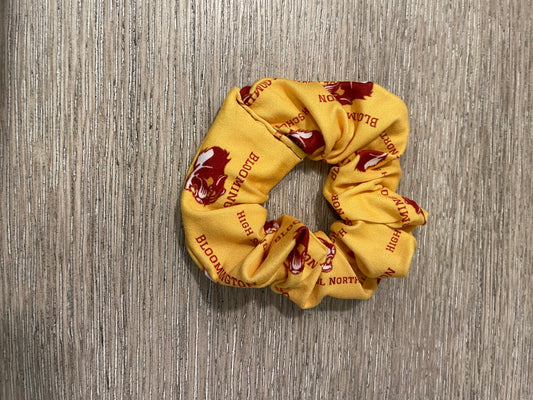 North scrunchies
