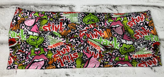 Mean guy leopard stick stank stunk child