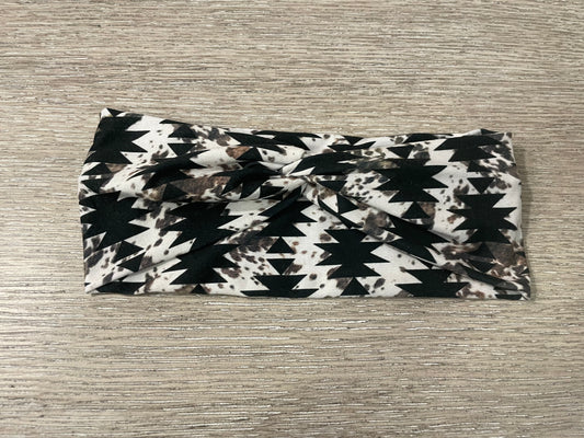 Cow Aztec adult (gently used)