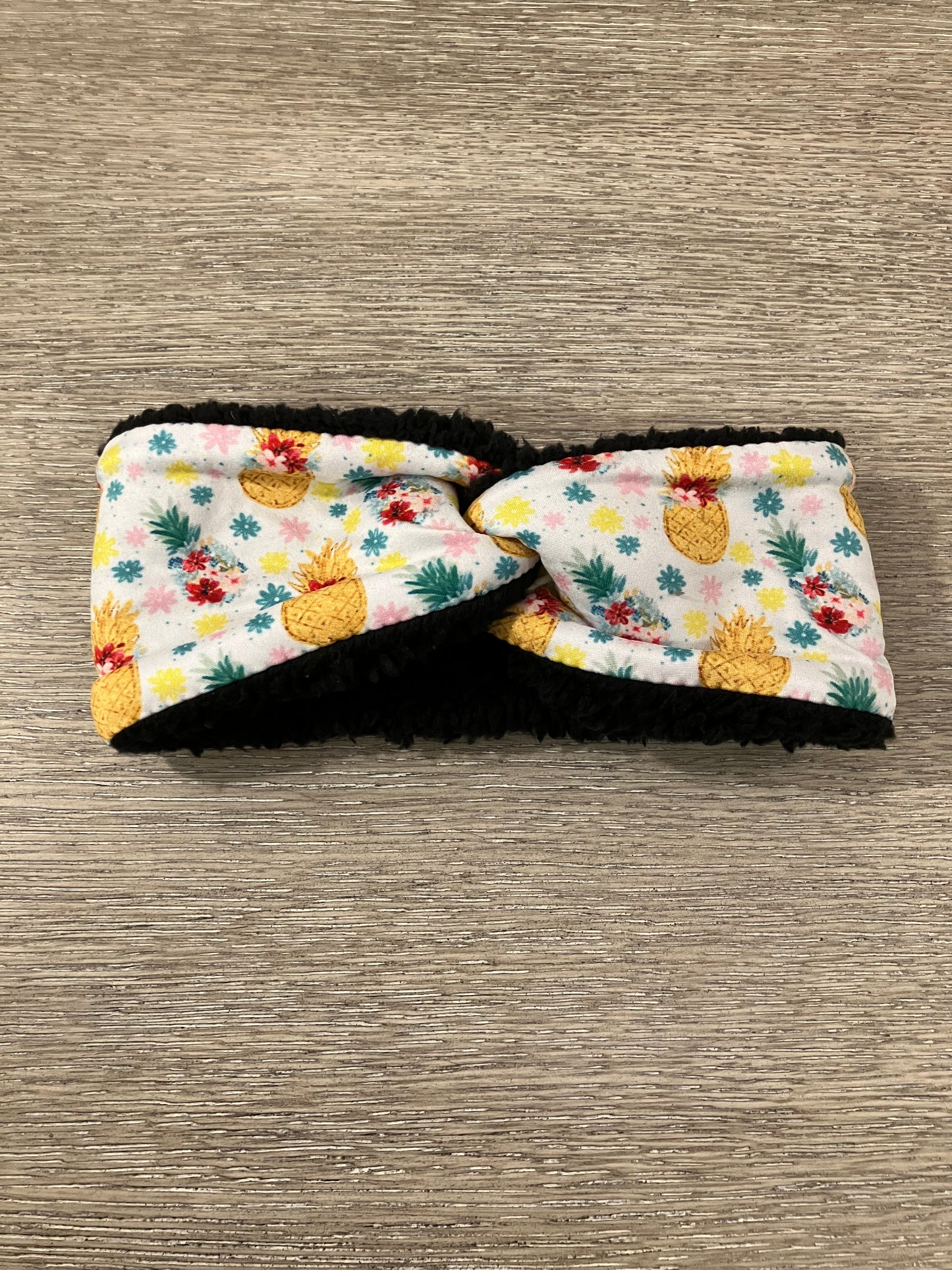 Pineapple child ear warmer💜!