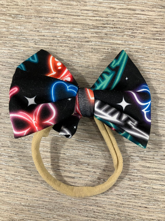 Swoosh glow nylon bows