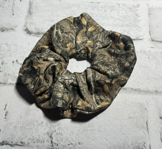 Camo scrunchies