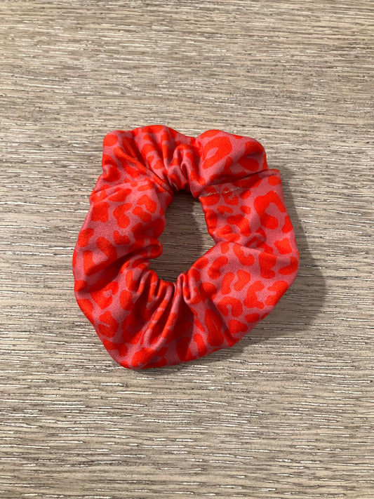 Red pink leopard scrunchies