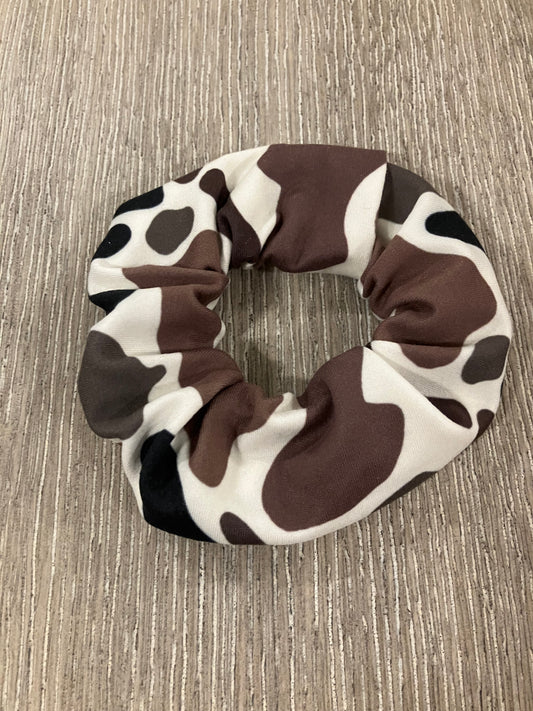 Duck camo scrunchies