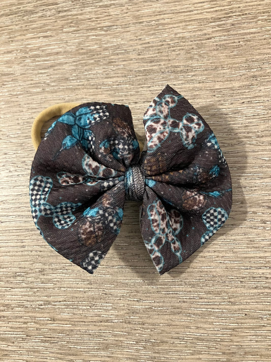 Teal checkered balloon animals nylon bows