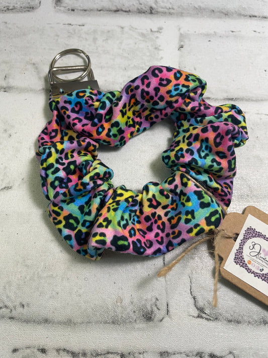 Rainbow scrunchie keychain💜