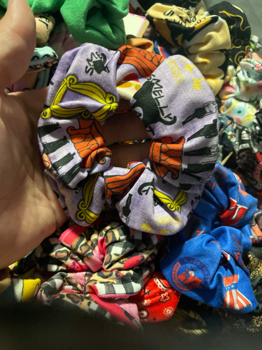 Purple friends scrunchies🧡