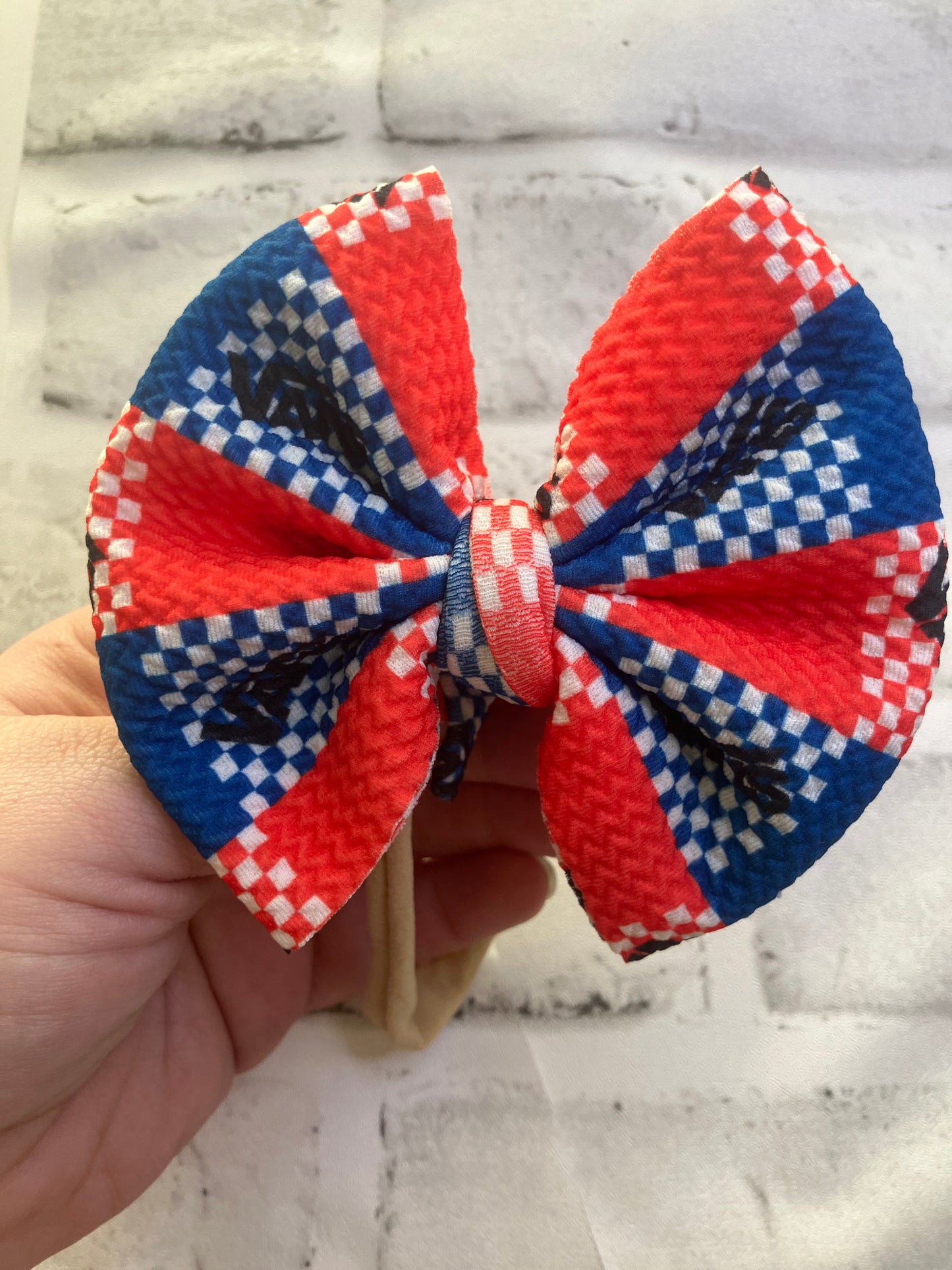Shoe checkered red and blue nylon bow