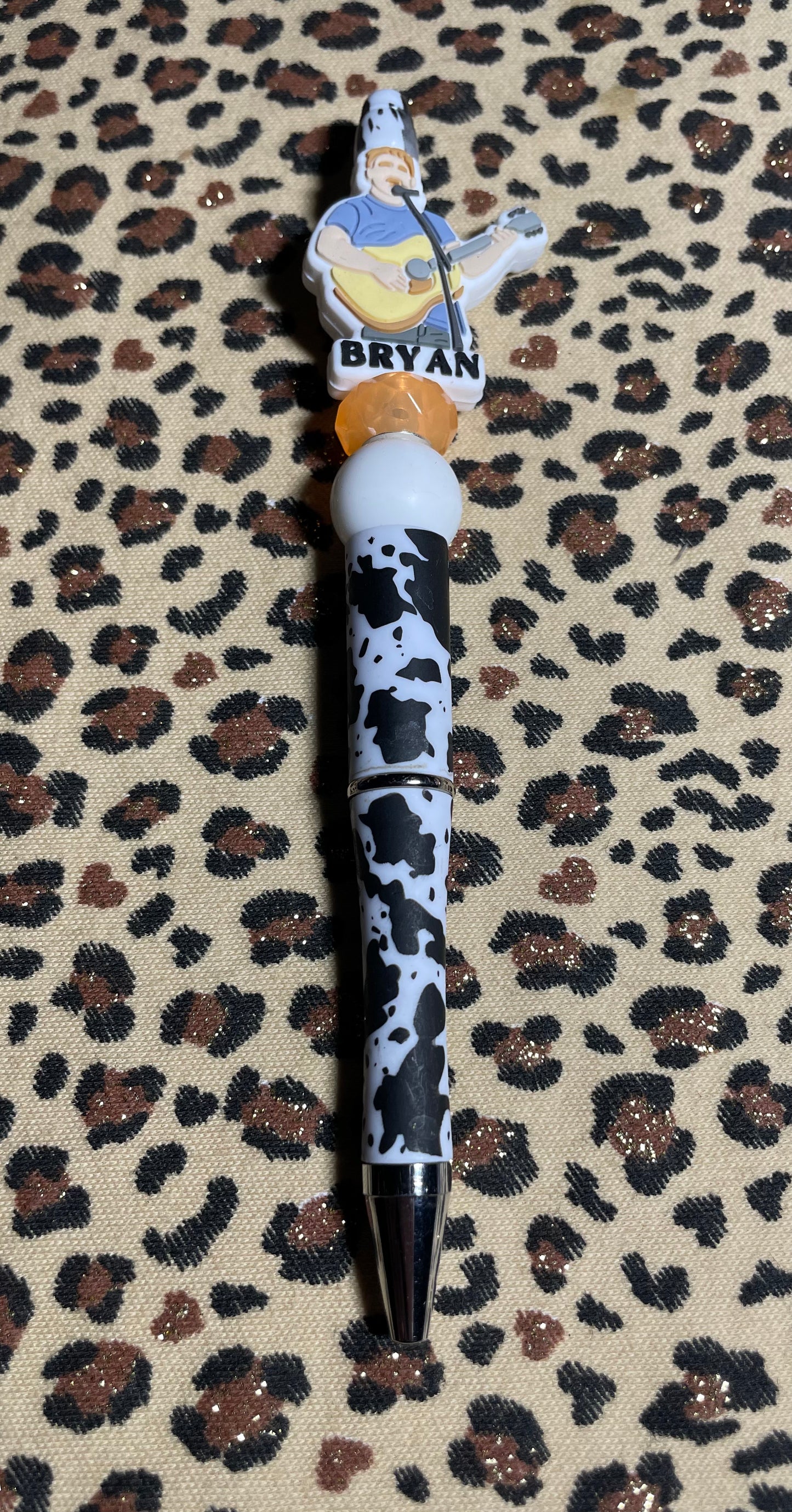 Z Bryan cow pen💜