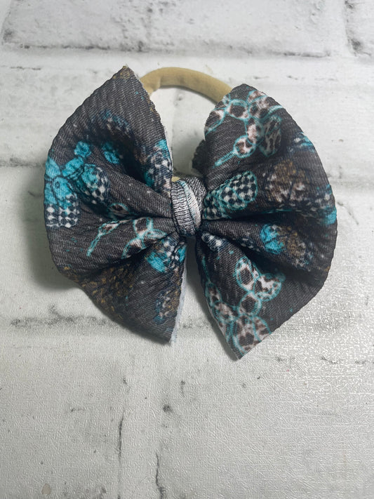 Checkered balloon nylon bow