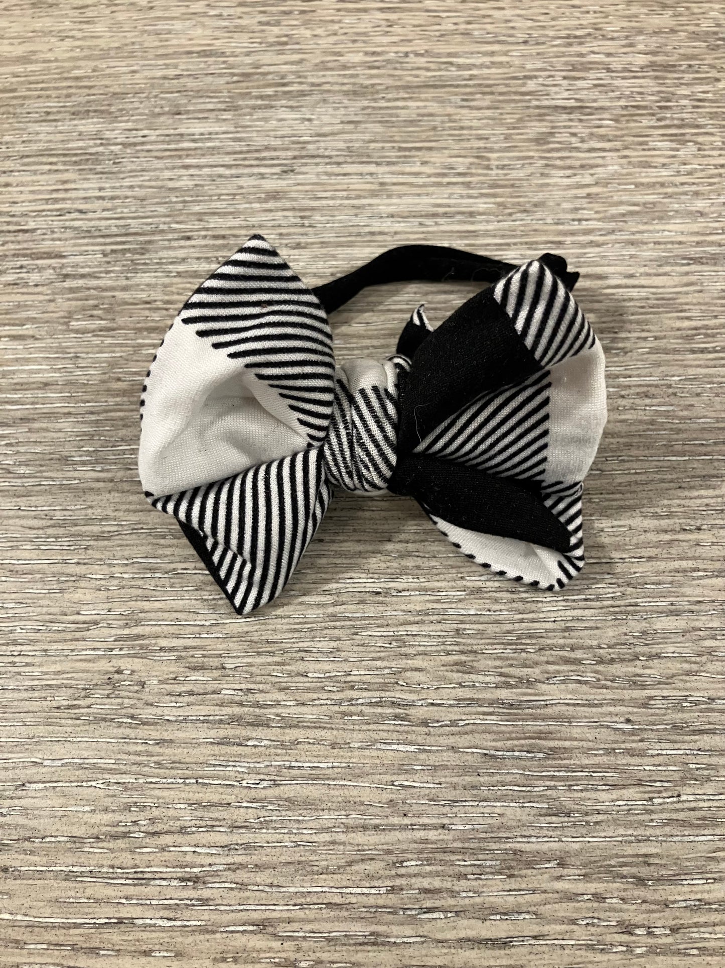Gingham plaid nylon bow