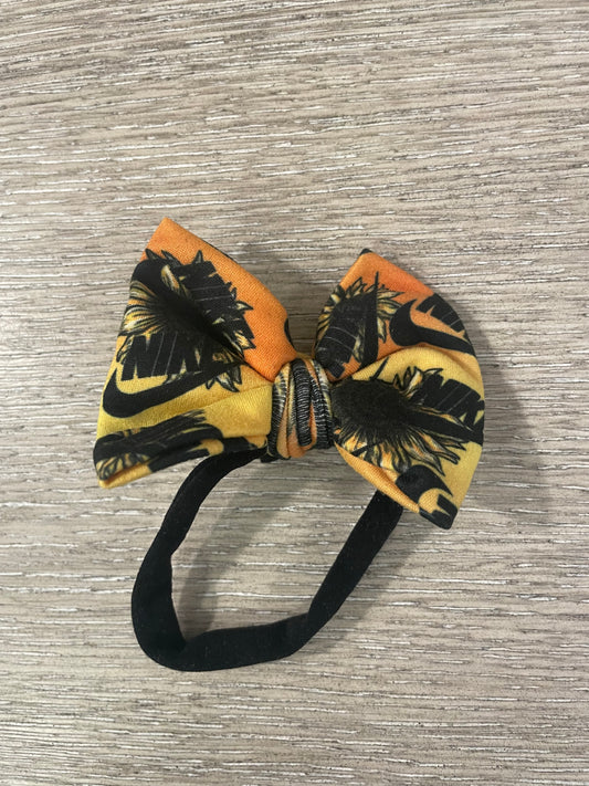Sunflower swoosh nylon bow