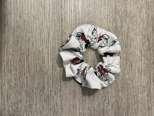 Medora scrunchies