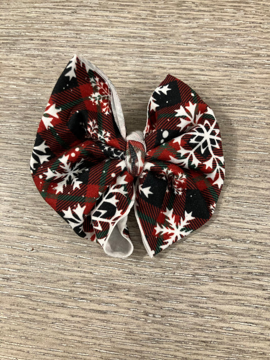 Plaid snowflake clip bow
