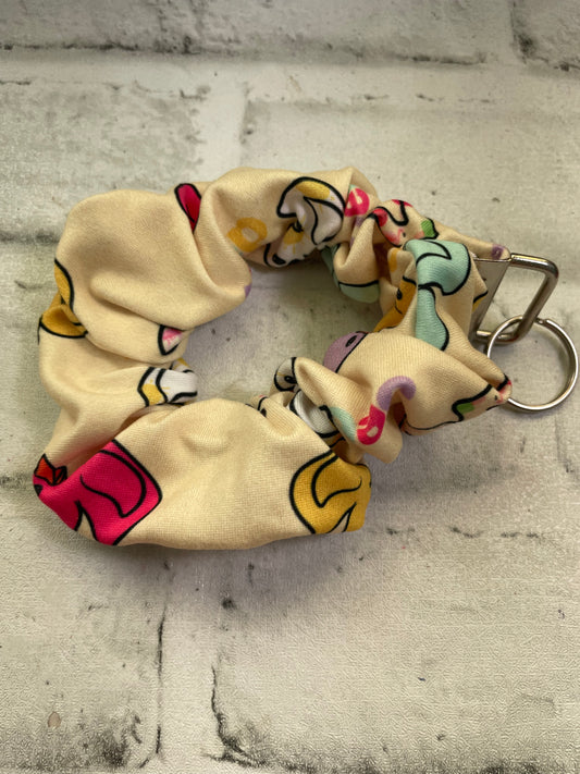 Duck offroad scrunchie keychain🧡
