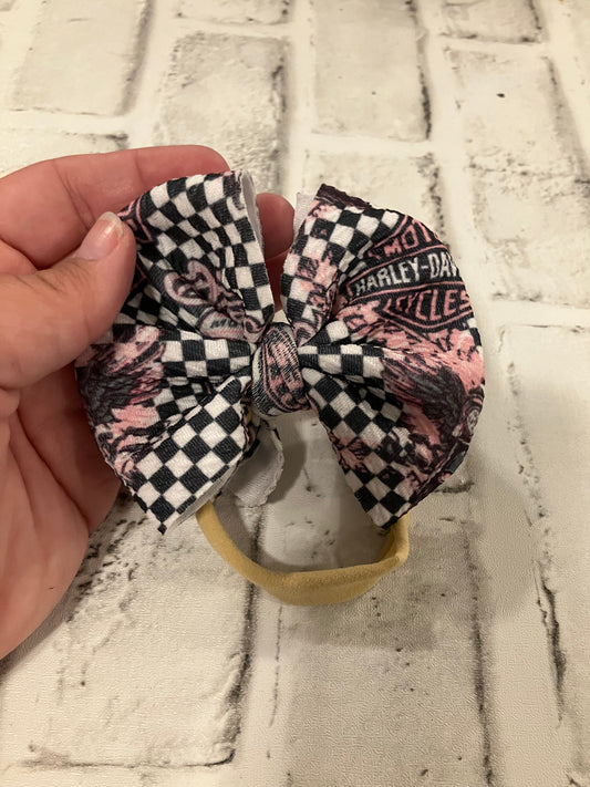 Motorcycle checkered nylon bow
