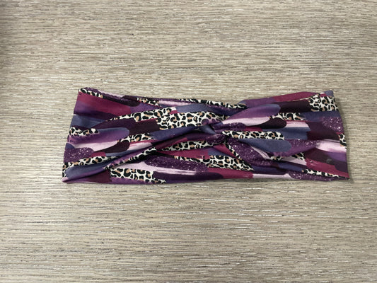 Purple brushstrokes adult (gently used)