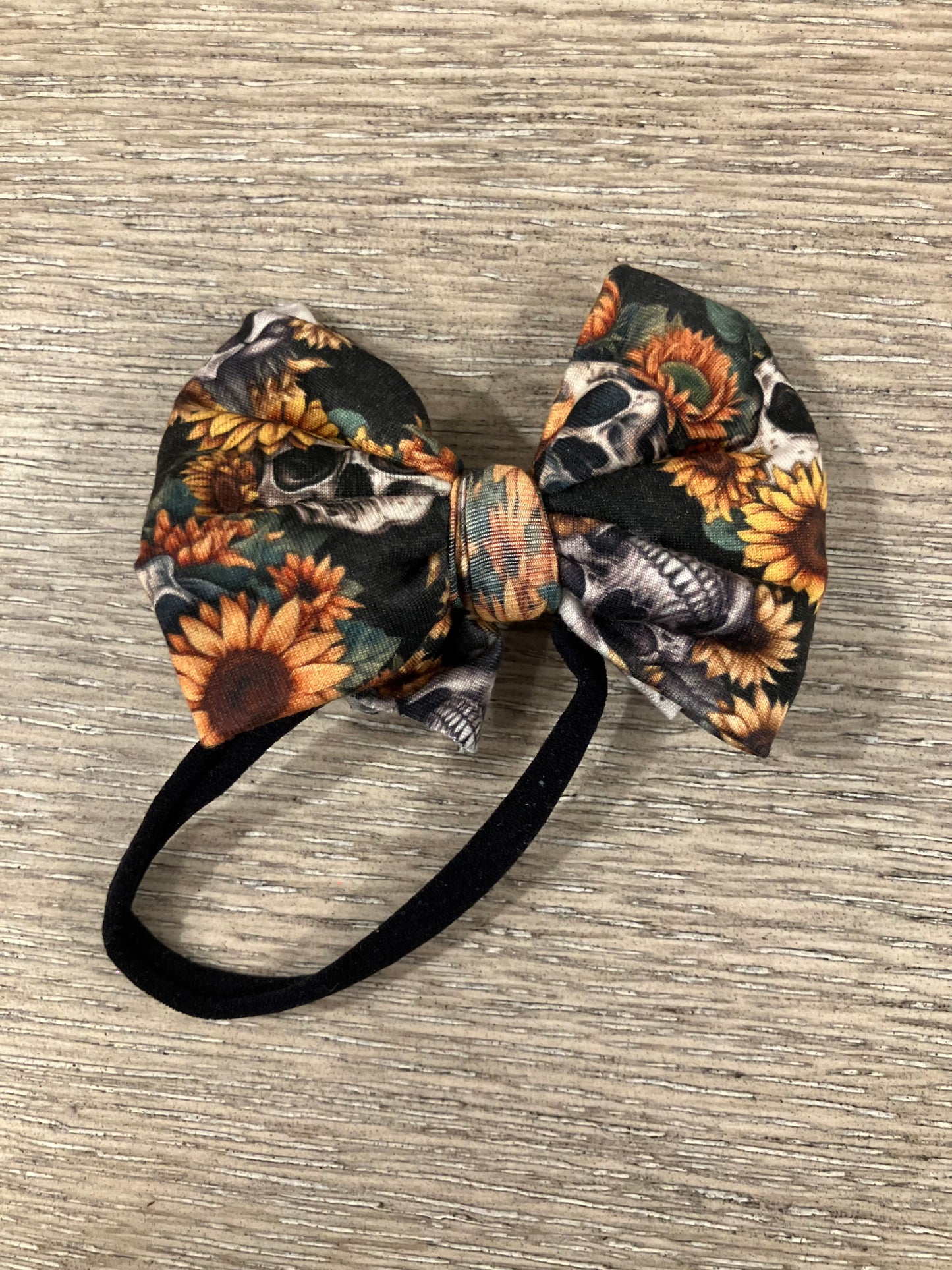 Skull sunflower nylon bows