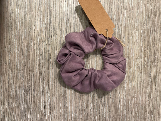 Dusty purple scrunchies