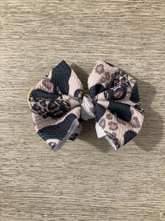 Leopard crocs nylon bows